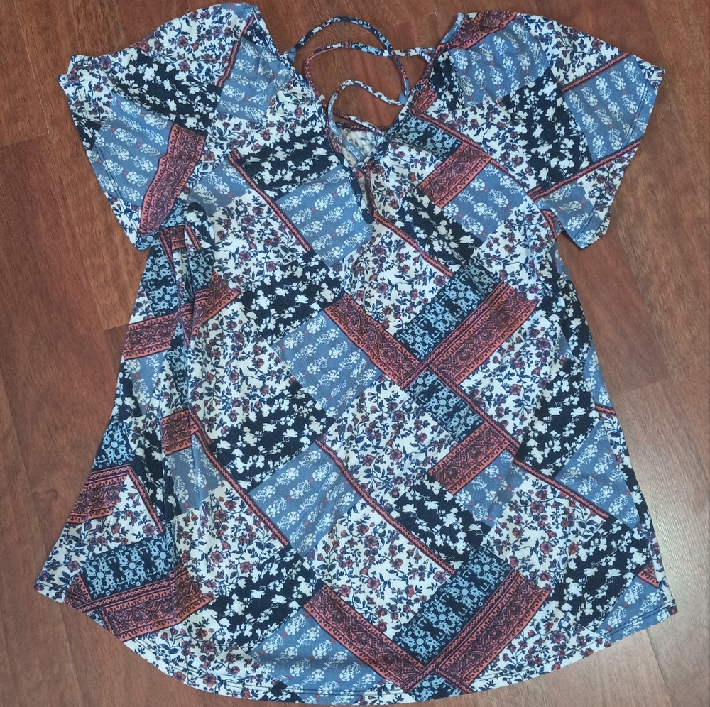Patchwork Design Ladies Shirt - Picture 2 of 2